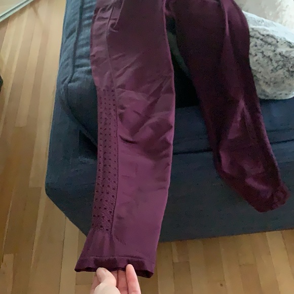 Fabletics Sync Mesh Legging!! - Picture 4 of 8